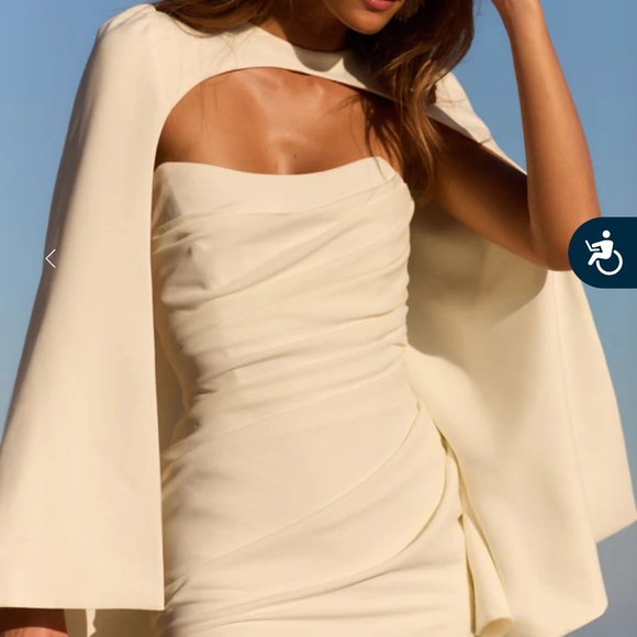 Ivory Bridal Cape - Picture 4 of 9